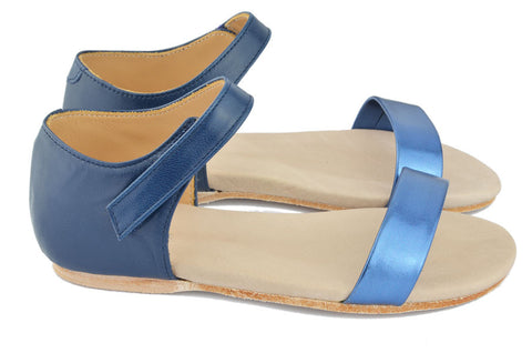 MAÁ Girls Metalic Blue and Navy Sandal