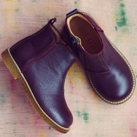 Ocra Girls Bordeax Chelsea Boot